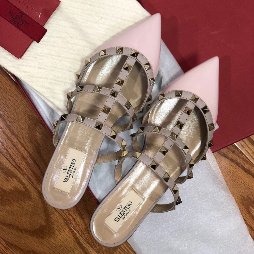 Valentino rockstud mules/flats